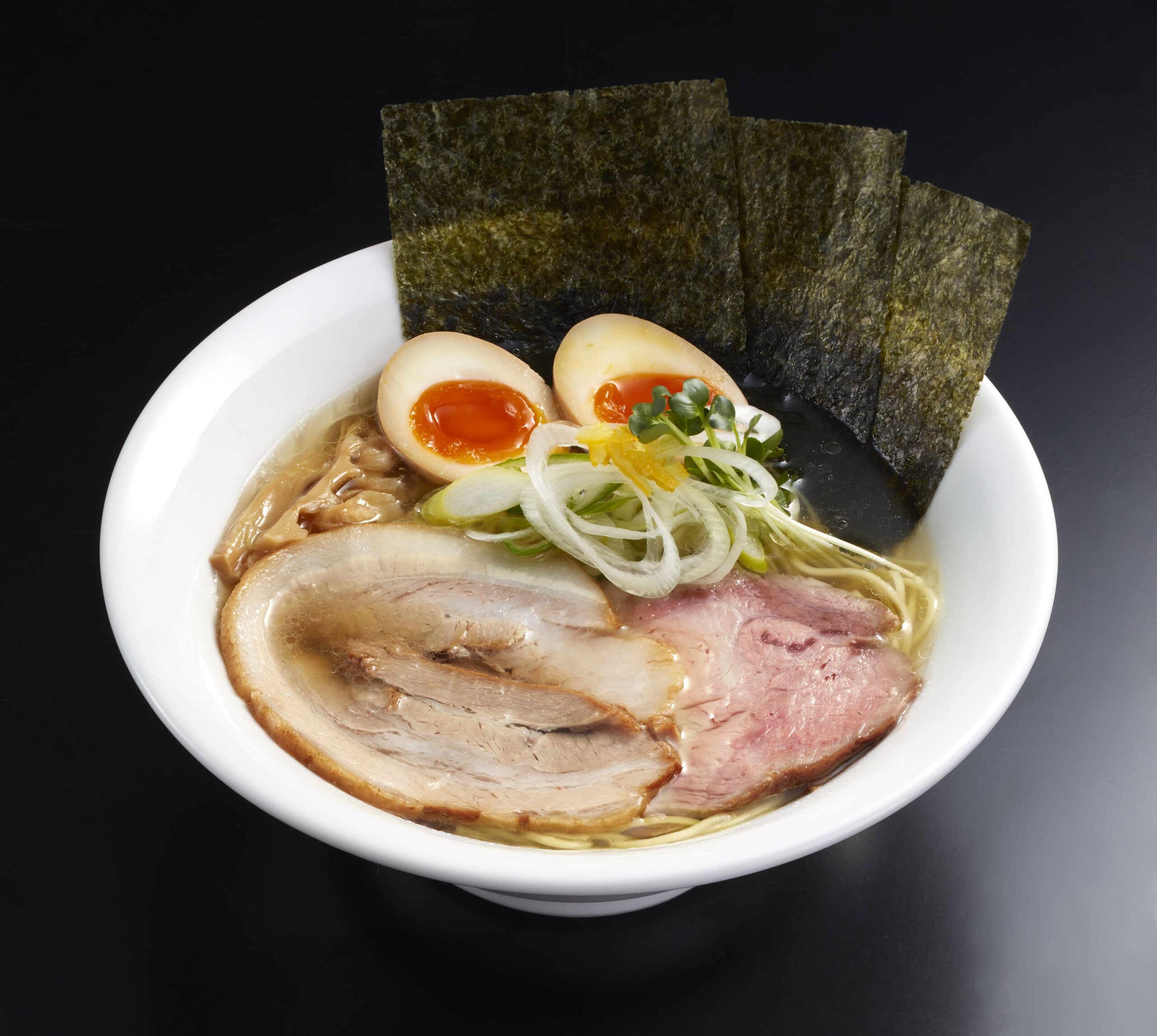 写真:スペシャル中華そば-塩