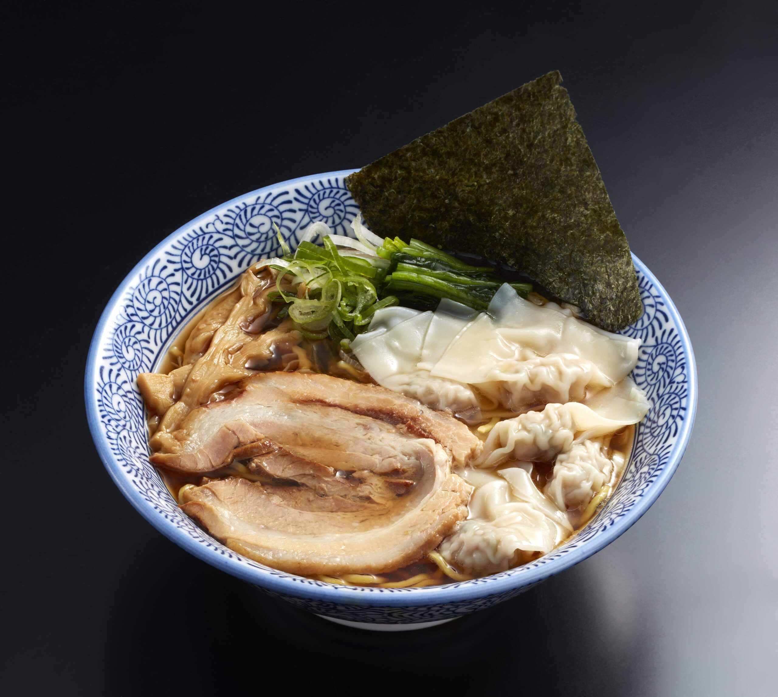 写真:和節ワンタン醤油